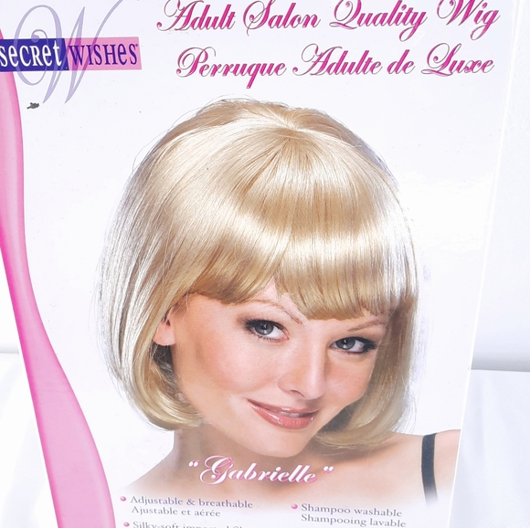 Adult salon quality blond wig ,synthetic hair - Picture 1 of 13